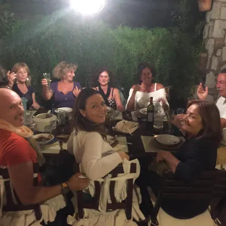 Homestay Tenuta Del Casale Del Jazz - Jazz Emotional Experience - & In The Countryside Salisano